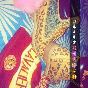 Timberlands Boots && Cavaliers 💊😈