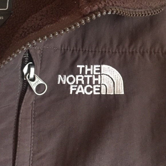 Women's Denali North face jacket - Picture 3 of 3
