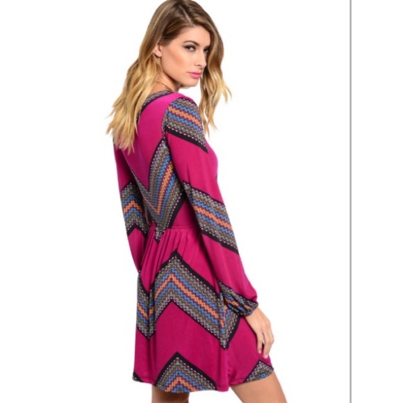 New Sexy fit and flare chevron dress - Picture 2 of 3
