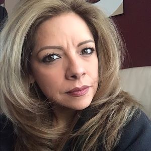 Meet your Posher, Alba