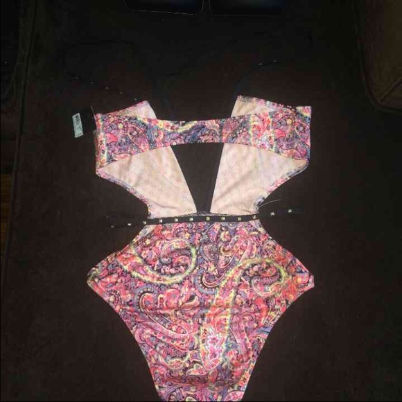🚫sold As is Victoria's Secret paisley monokini S - Picture 2 of 4