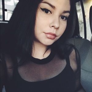 Meet your Posher, Daniela