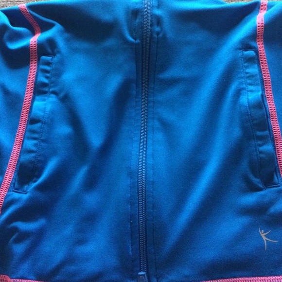 Active zip up - Picture 2 of 2