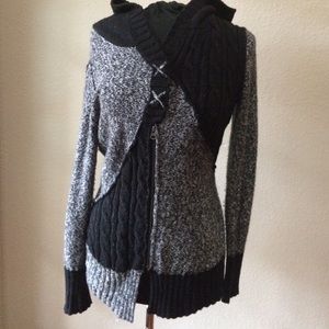 Buckle Marled and Knit Zip-Up Sweater - L