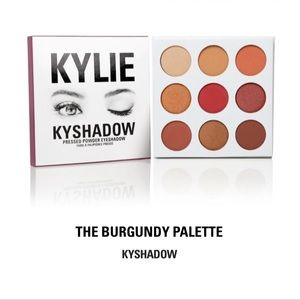 Kyshadow Kylie Eyeshadow palette burgundy
