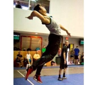 Meet your Posher, Tom