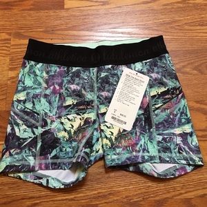 Lulu lemon bike shorts