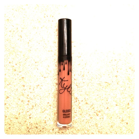 Kylie lip gloss