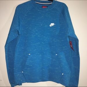 NWT Nike Tech Fleece Crew Sweatshirt