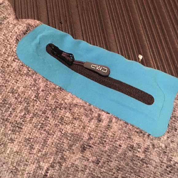 Jacket - Picture 3 of 4