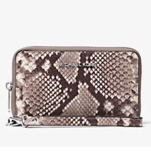 MK Cream & Tan Leather Wristlet w/Silver Hrdware