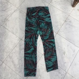 Lululemon High times luxtreme