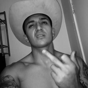 Meet your Posher, Rene