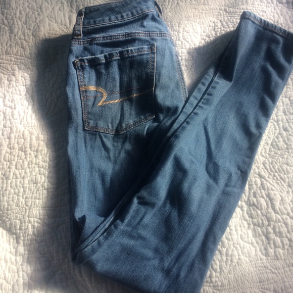 American Eagle High Rise Jegging