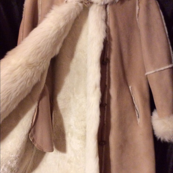 Jacket - Picture 3 of 4