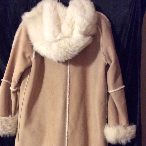 Jacket - Picture 4 of 4