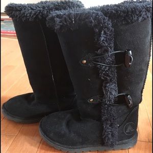 Little girls size 11 black boots