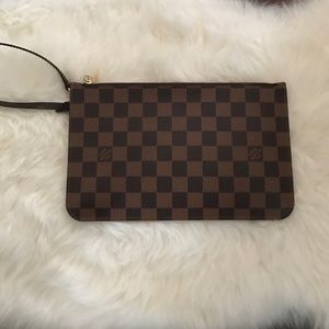 Authentic Louis Vuitton Neverfull GM pochette