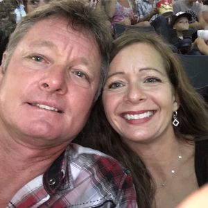 Meet your Posher, Stacie