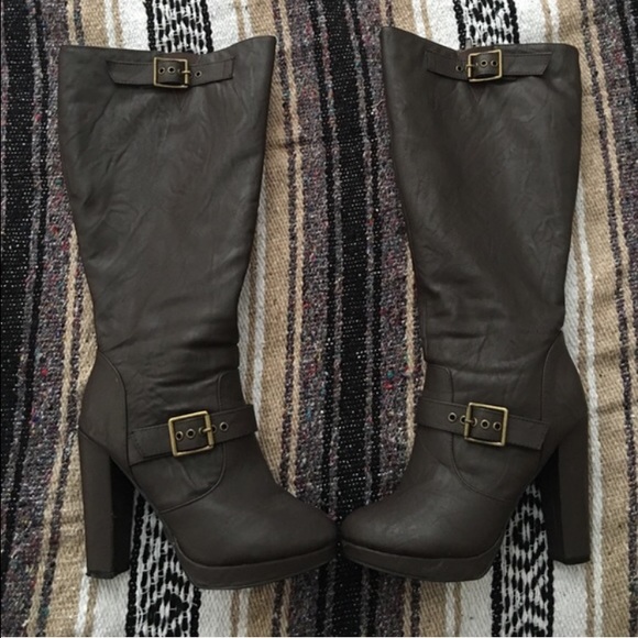 Torrid wide calf boots