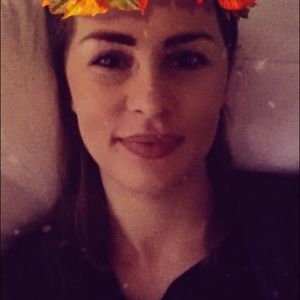 Meet your Posher, Karina