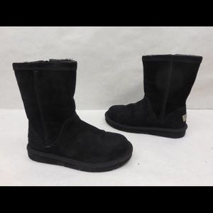 UGG AUSTRALIA WOMENS ROSLYNN SUEDE BOOTS SIZE 6