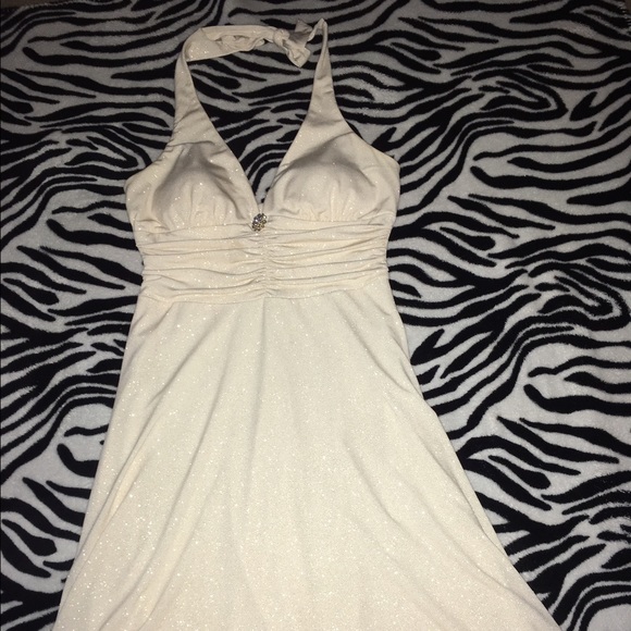 Women's cream with gold shimmer evening gown. - Picture 1 of 3