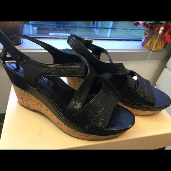 Franco Sarto Black Wedges