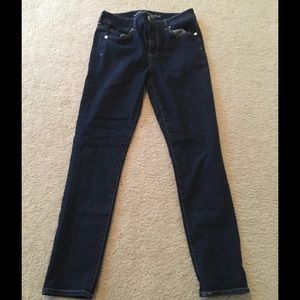 American Eagle dark Hi-rise skinny jeans