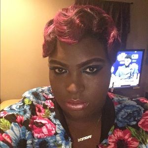 Meet your Posher, Lee