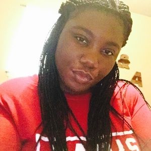 Meet your Posher, Ashly