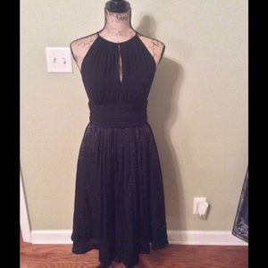 💃🏾 Ladies Keyhole Party Dress 💃🏾