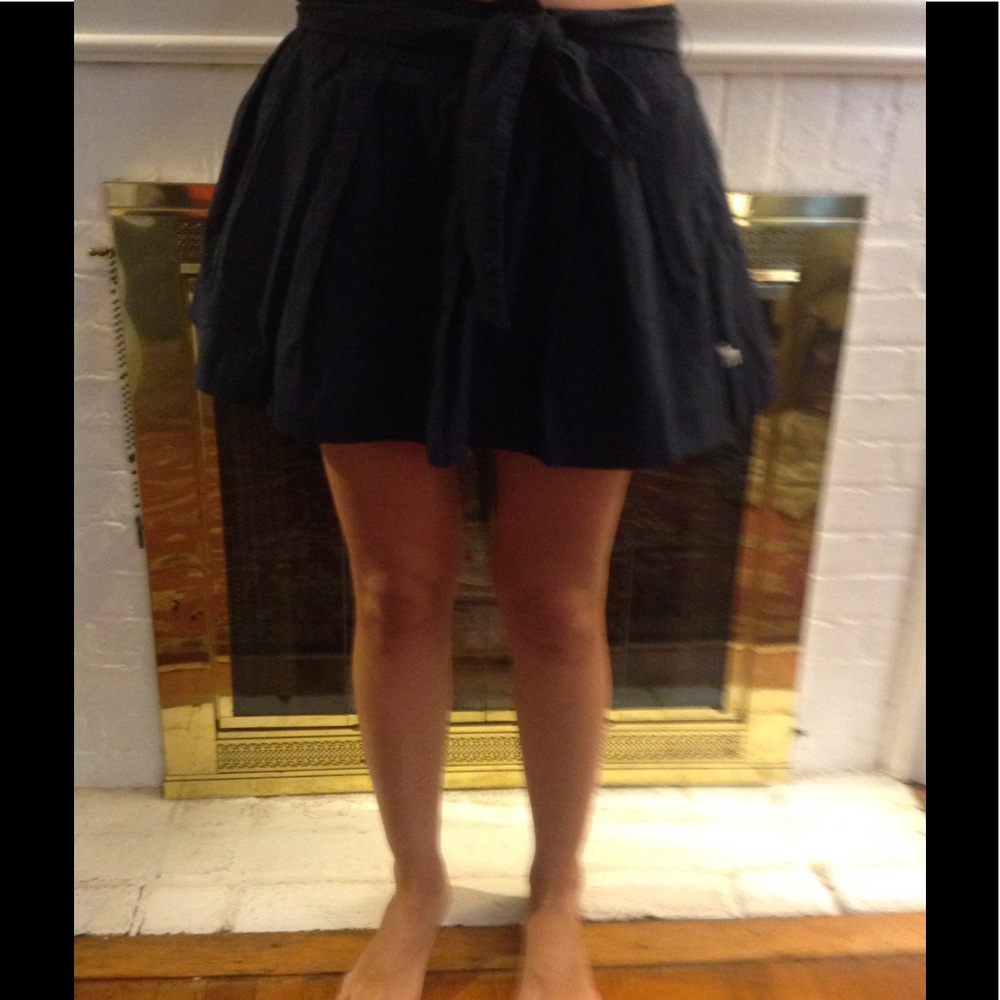 Abercrombie And Fitch Medium Navy Skirt