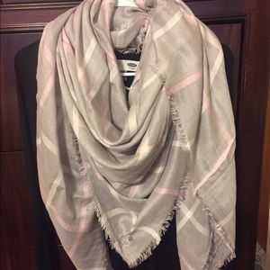 Calvin Klein scarf
