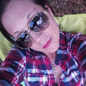 Meet your Posher, Ann