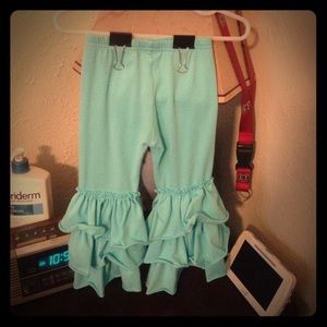 Turquoise ruffle pants size xxs