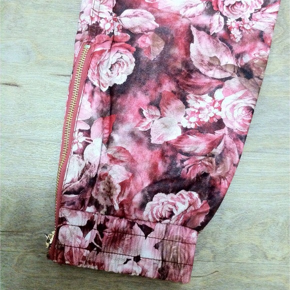 **SOLD** - Picture 4 of 4