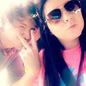 Meet your Posher, Brittney