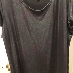 🦄🎉🦄 LuLaRoe Iridescent Classic T