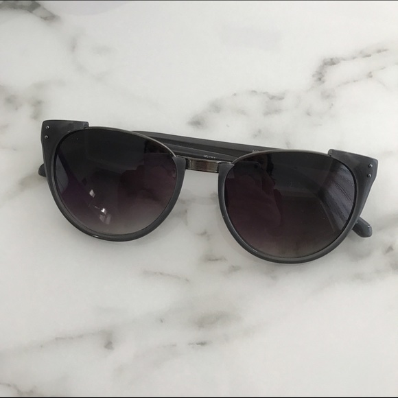 Linda Farrow Luxe 136 Sunglasses