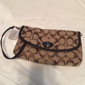Brand new coach wristlet / wallet