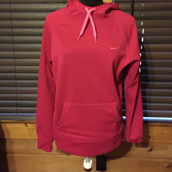 Nike Tops - ✨ Nike ✨ Therma-Fit Hoodie