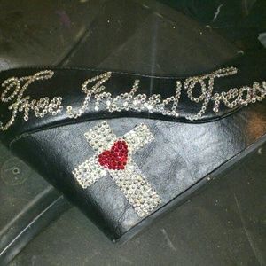 Customized Crystal Shoes