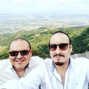 Meet your Posher, Álvaro