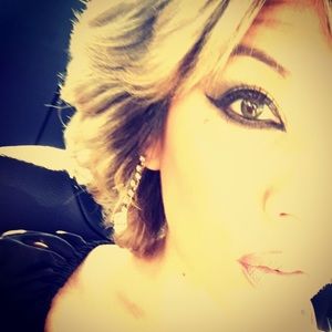 Meet your Posher, Krystal