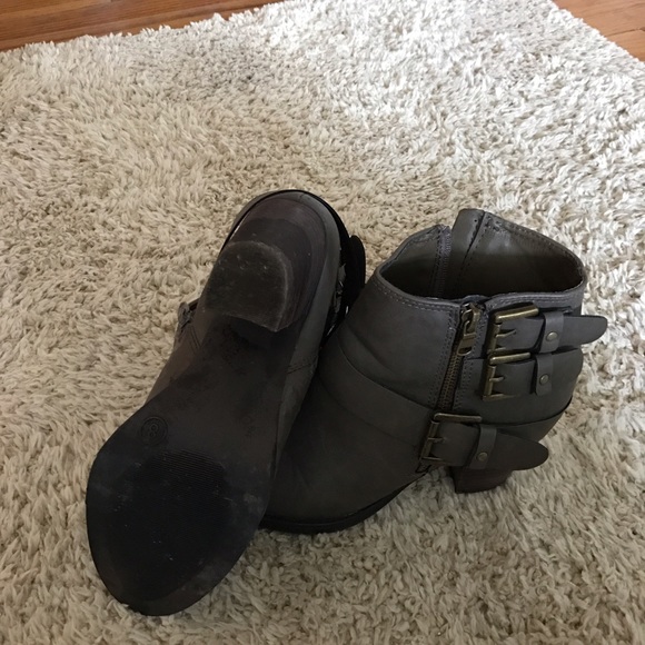 Brown-gray ankle booties