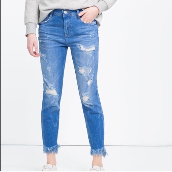 Zara Slouchy Fit Jeans with Destroyed Hem