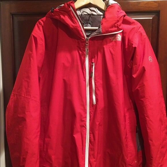 North Face Men's medium Summit Gortex Shell