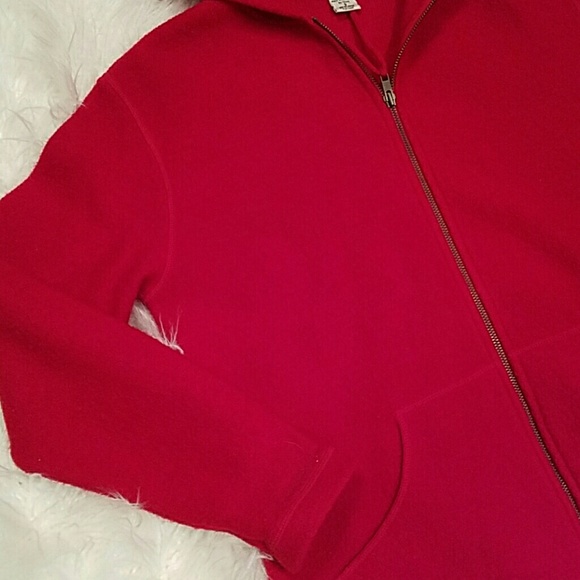 Super Cute from the Will Smith Collection - Picture 2 of 4