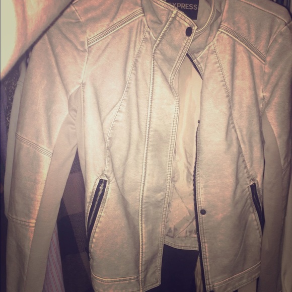 Grey leather express jacket